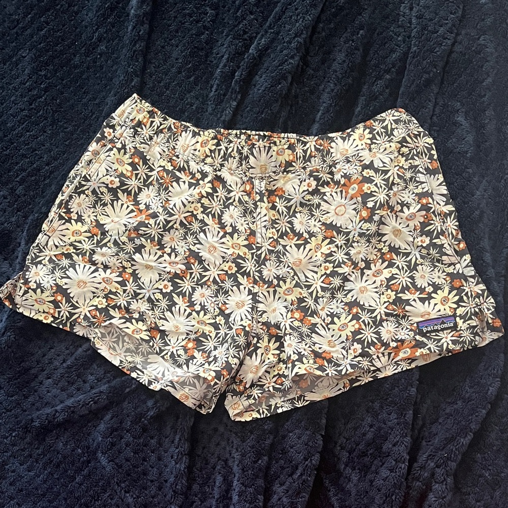 Patagonia Women's Floral Athletic Shorts - Black and Orange